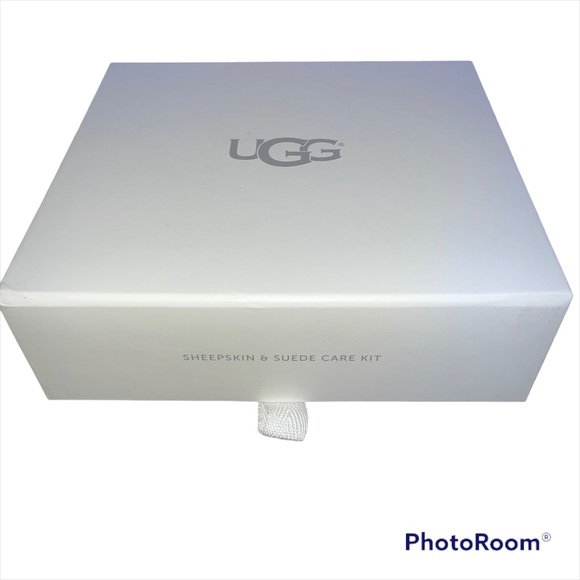 UGG Shoes - NWT UGG Sheepskin & Suede care kit